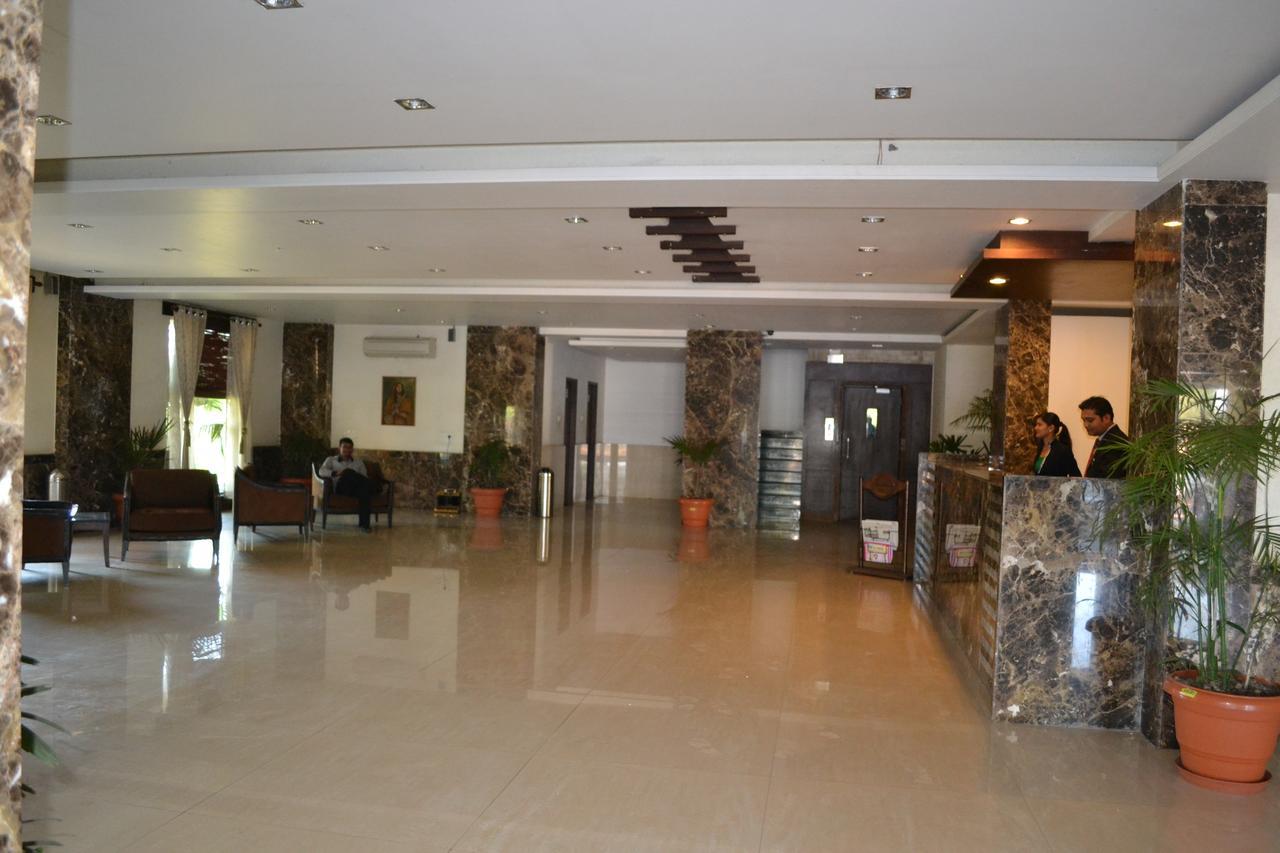 Hotel Ashish International Bhilai Exterior foto